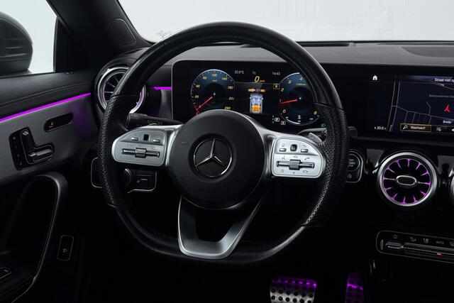 Mercedes-Benz Cla Shooting Brake 200 Premium Plus (PANORAMADAK, SFEERVERLICHTING, HEAD-UP, CAMERA, ELEKT. STOELEN)