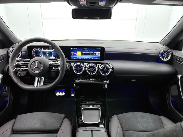Mercedes-Benz Cla Shooting Brake 250 e Business Solution | Trekhaak | Nightpakket | Parkeerpakket met achteruitrijcamera| KEYLESS-GO | EASY PACK achterklep | Inclusief 24 maanden Mercedes-Benz Certified garantie voor Europa.
