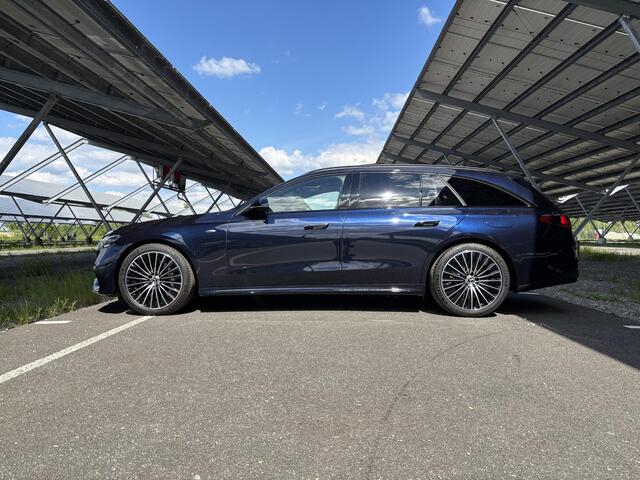 Mercedes-Benz E-KLASSE 300 e AMG Line Sport Edition | Night | Superscreen | Panoramadak | Rijassistentiepakket | Burmester | 360 camera | Stoelverwarming/ventilatie |