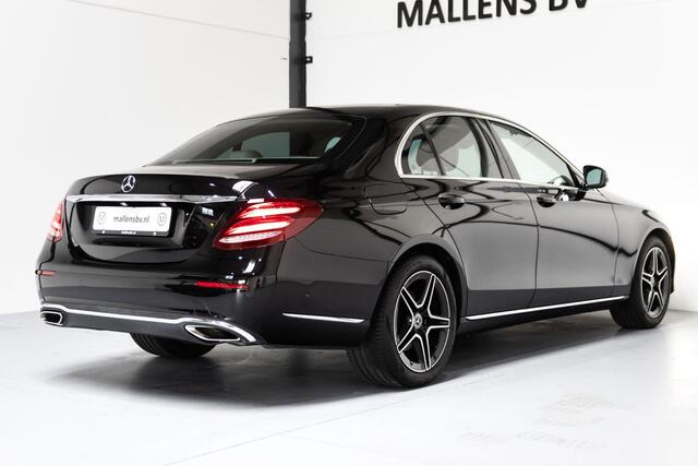 Mercedes-Benz E-KLASSE 200 Prestige Plus OPENDAK/E.TREKHAAK/GLASCOATING/VOLDEALERONDERHOUD
