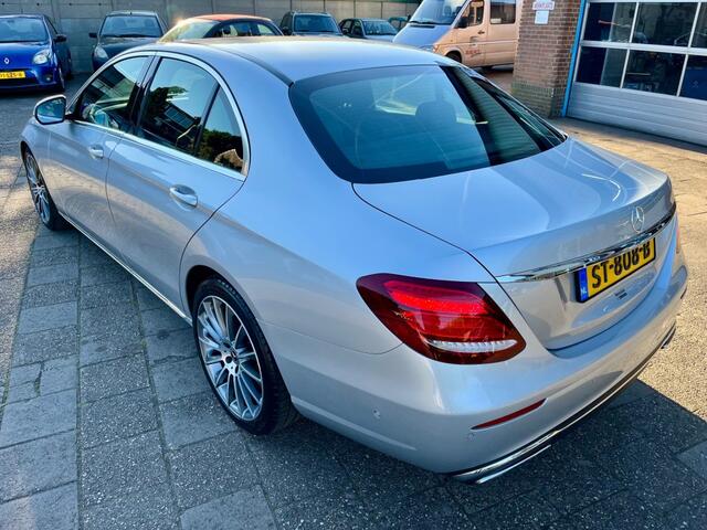 Mercedes-Benz E-KLASSE 200 D PREMIUM