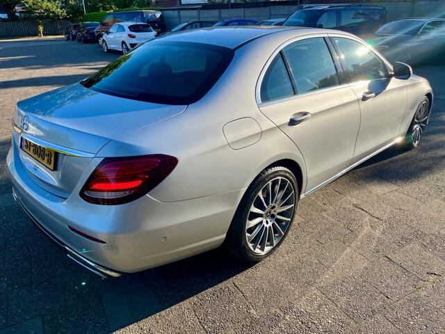Mercedes-Benz E-KLASSE 200 D PREMIUM