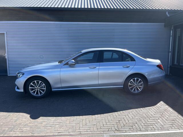 Mercedes-Benz E-KLASSE 200 Business Lage KM, zeer mooi!