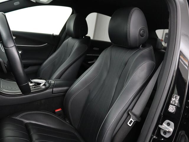 Mercedes-Benz E-KLASSE 300de Luxury | Nappaleder | Luchtvering | Adaptive cruise | Carplay | 360 camera | Stoel & achterbankverwarming | Sfeerverlichting | DAB | Navigatie | Widescreen