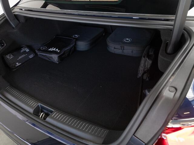 Mercedes-Benz E-KLASSE Limousine 300 e Sport Edition Premium PLUS | Panorama dak | Trekhaak