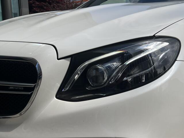 Mercedes-Benz E-KLASSE Coupé AMG 53 4MATIC Premium Plus | SCHUIF/KANTELDAK | BURMESTER | SFEERVERLICHTING | 360 CAMERA | CARPLAY/ANDROID | NAVI | ADAPTIVE CRUISE CONTROL | LEDER | KEYLESS | CLIMATE CONTROL | LMV 20'' | PDC | ELKTR. MEMORY STOELEN | STOELVERWARMING