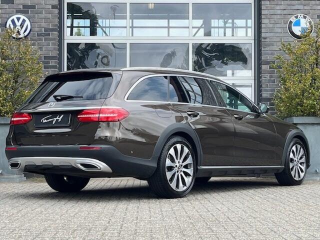 Mercedes-Benz E-KLASSE ALL-TERRAIN 220 D 4M. - WIDESCREEN - PANO - LUCHTV. - TREKH.