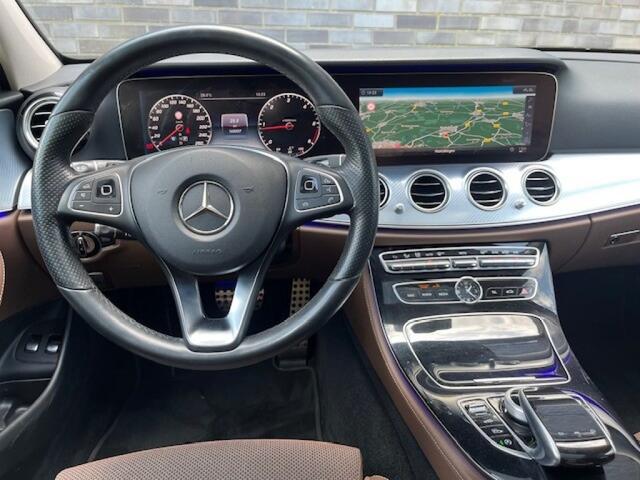 Mercedes-Benz E-KLASSE ALL-TERRAIN 220 D 4M. - WIDESCREEN - PANO - LUCHTV. - TREKH.