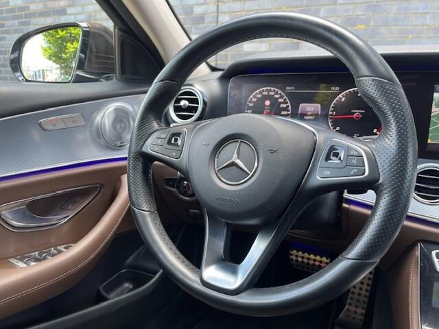 Mercedes-Benz E-KLASSE ALL-TERRAIN 220 D 4M. - WIDESCREEN - PANO - LUCHTV. - TREKH.
