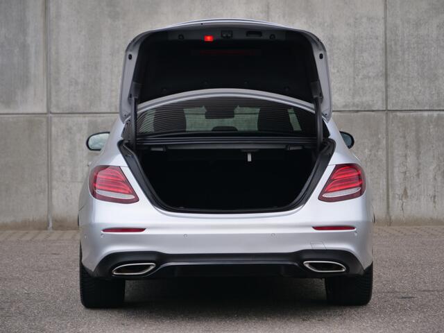 Mercedes-Benz E-KLASSE E200 | NL Auto | AMG | panorama | led | Nette staat..