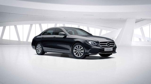 Mercedes-Benz E-KLASSE 200 Business Solution | Panoramadak | Sfeerverlichting | Widescreen | Agility Control | Rijassistentiepakket | Distronic | Stoelverwarming |