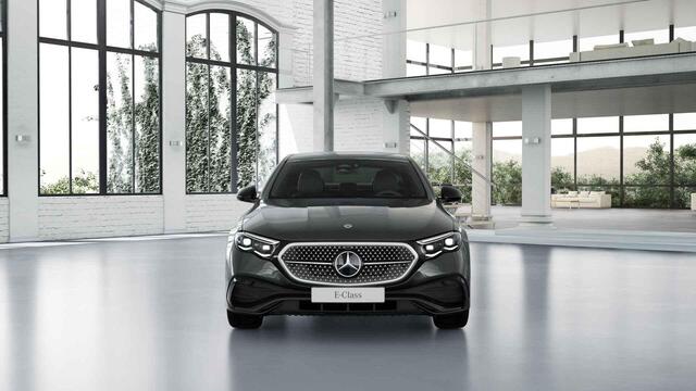 Mercedes-Benz E-KLASSE 300 e AMG Line | Superscreen | Trekhaak | 20 inch | Night pakket |