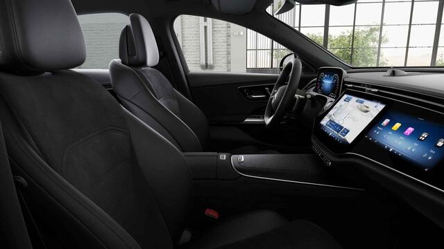 Mercedes-Benz E-KLASSE 300 e AMG Line | Night | Superscreen | Burmester | Trekhaak | Sfeerverlichting | Memory stoelen |