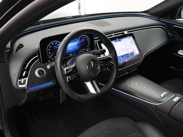 Mercedes-Benz E-KLASSE 300 e AMG Line | 20 inch | Distronic | Keyless GO | Sfeerverlichting premium |