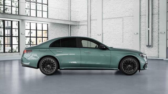 Mercedes-Benz E-KLASSE 300 e AMG Line | Panoramadak | 20 inch | Night pakket | Rij assistentiepakket |