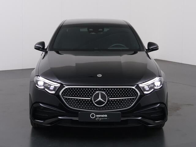 Mercedes-Benz E-KLASSE 300 e AMG Line | Night | Superscreen | Burmester | Trekhaak | Sfeerverlichting | Memory stoelen |