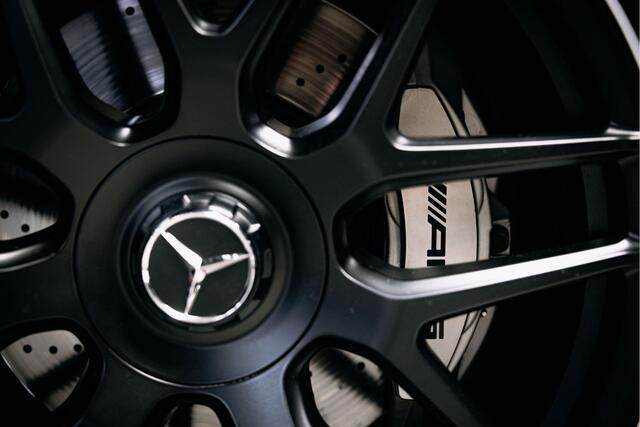 Mercedes-Benz E-KLASSE AMG 53 4MATIC Premium Plus | Pano | 4MATIC | Verwarmde sportstoelen | Night-Pakket | Burmester High End