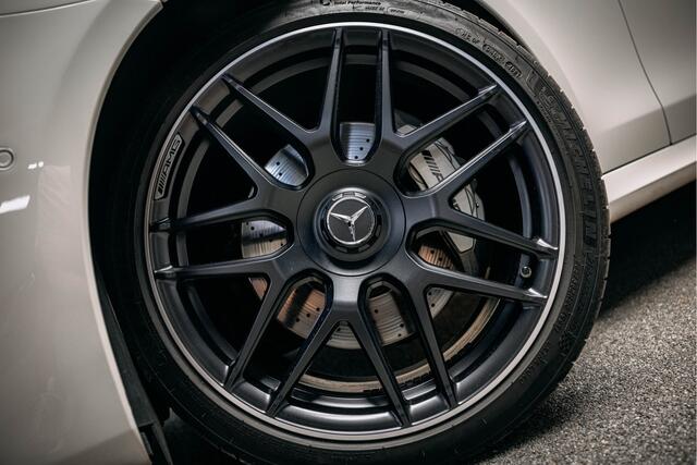Mercedes-Benz E-KLASSE AMG 53 4MATIC Premium Plus | Pano | 4MATIC | Verwarmde sportstoelen | Night-Pakket | Burmester High End