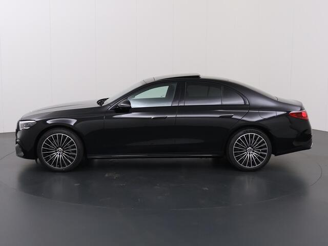 Mercedes-Benz E-KLASSE 300e Sport Edition | Panoramaschuifdak | Nightpakket | Rijassistentiepakket Plus | Premium Plus | Leder pakket | Head-up display | Burmester |