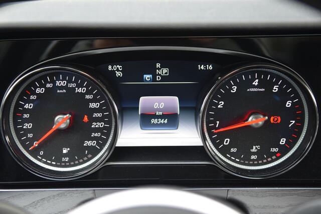 Mercedes-Benz E-KLASSE 200 Automaat met Widescreen/Ambiance verl/Ecc