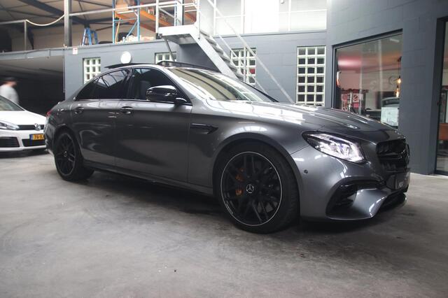 Mercedes-Benz E-KLASSE AMG 63S E 63 s CERAMIC-PANO-CARBON-BURMESTER 3D