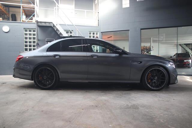 Mercedes-Benz E-KLASSE AMG 63S E 63 s CERAMIC-PANO-CARBON-BURMESTER 3D