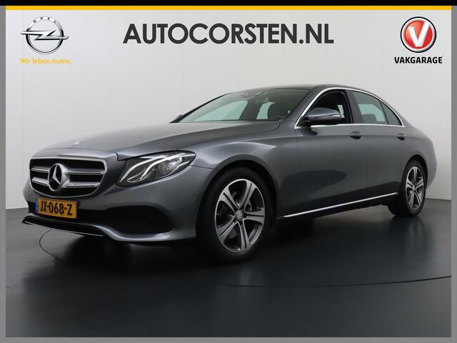 Mercedes-Benz E-KLASSE 200 184PK Autom. Widescreen Cockpit Apple Carplay Android Auto Command Navi Camera Trekhaak Stoelverwarming HUD Ambition Avantgarde Cruise Control Agility Control Verkeersbord herkenning High Perf.-Led Keurig nette Mercedes met onderhoudshistorie 1.900kg 
