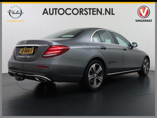 Mercedes-Benz E-KLASSE 200 184PK Autom. Widescreen Cockpit Apple Carplay Android Auto Command Navi Camera Trekhaak Stoelverwarming HUD Ambition Avantgarde Cruise Control Agility Control Verkeersbord herkenning High Perf.-Led Keurig nette Mercedes met onderhoudshistorie 1.900kg 