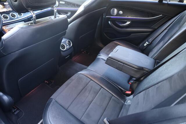 Mercedes-Benz E-KLASSE 250 Premium Plus AMG-LINE PANO LEER HUD CARPLAY 360-CAMERA SFEERVERL. BURMESTER STOELVERW. 20"AMG-LMV ZWARTE-HEMEL ENZ.