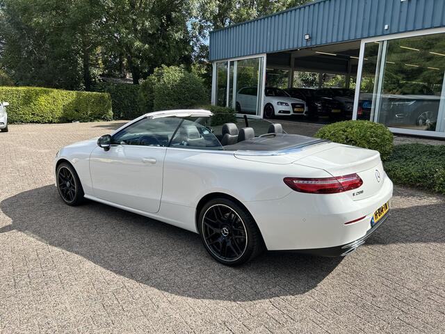 Mercedes-Benz E-KLASSE Cabrio 200 Premium Plus