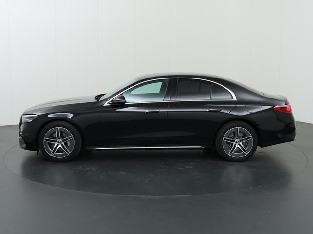Mercedes-Benz E-KLASSE 300 e AMG Line | Winter pakket | Distronic | Sfeerverliching | Stoelverwarming |