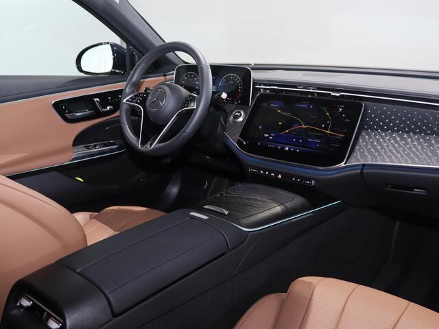 Mercedes-Benz E-KLASSE 300 e Luxury Line | Rij assistentie | Memory | Trekhaak | Stoelventilatie | Headup display |