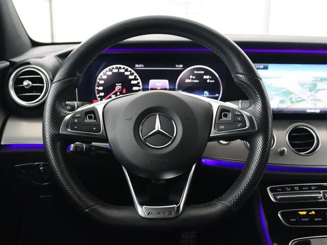 Mercedes-Benz E-KLASSE 220d Business Solution AMG | Stoelverwarming | Trekhaak | Camera | Carplay | Widescreen | Half leder | Navigatie | Full LED
