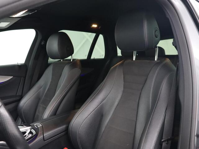 Mercedes-Benz E-KLASSE 220d Business Solution AMG | Stoelverwarming | Trekhaak | Camera | Carplay | Widescreen | Half leder | Navigatie | Full LED