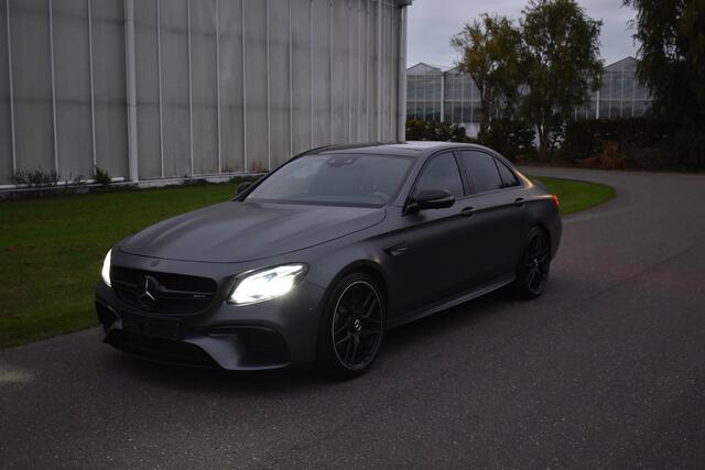 Mercedes-Benz E-KLASSE AMG 63 S 4MATIC+ AMG / 612PK / Dealer onderhouden / Pano / Leder