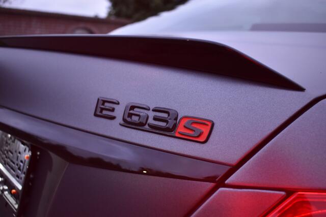 Mercedes-Benz E-KLASSE AMG 63 S 4MATIC+ AMG / 612PK / Dealer onderhouden / Pano / Leder