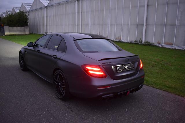 Mercedes-Benz E-KLASSE AMG 63 S 4MATIC+ AMG / 612PK / Dealer onderhouden / Pano / Leder