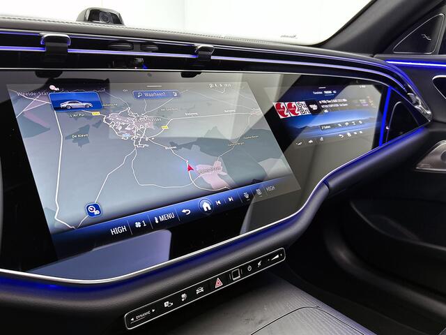 Mercedes-Benz E-KLASSE 300 e Sport Edition | Premium pakket | Trekhaak | Stoelventilatie voor | Nightpakket | Winter pakket | Burmester® 4D sound system | 20 inch AMG velgen zwart | DISTRONIC | 360°-camera | MBUX Superscreen |