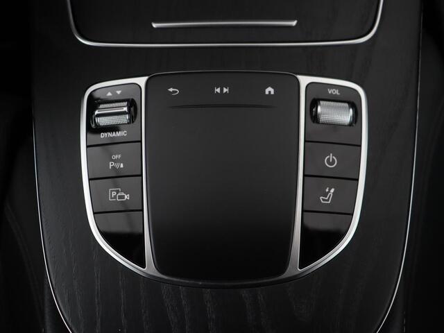 Mercedes-Benz E-KLASSE 300e Avantgarde | Panoramadak | Adaptive cruise | Stoelverwarming | Carplay | Camera | Sfeerverlichting | Navigatie | Widescreen | Half leder | PHEV | Plug In