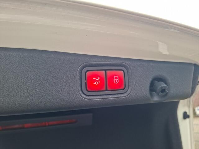 Mercedes-Benz E-KLASSE 2.0