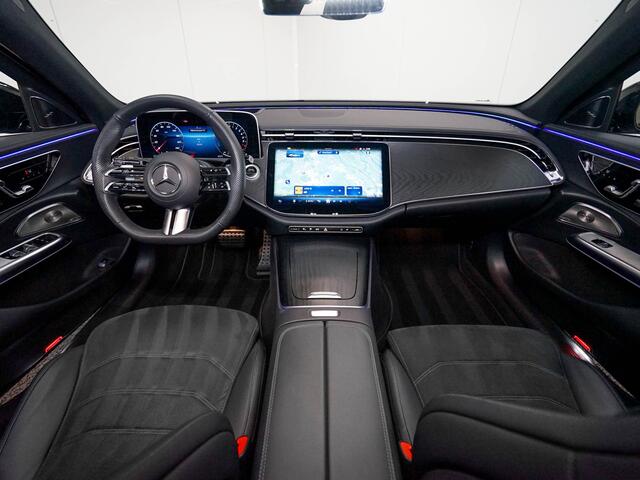 Mercedes-Benz E-KLASSE E400 e 4MATIC AMG Line | Luchtvering | Pano | Achterasbesturing | Head-up display