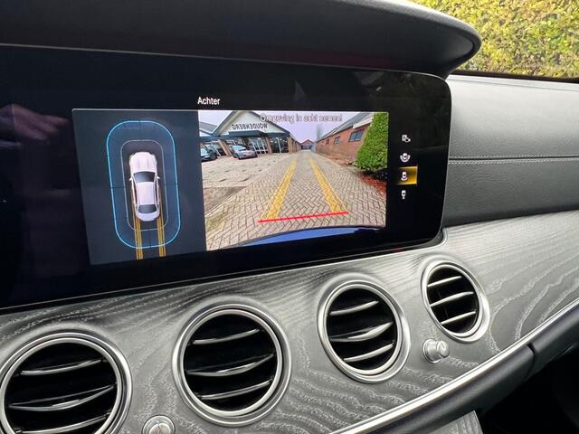 Mercedes-Benz E-KLASSE E 300e 4-Matic AMG int + ext, Dak, Distronic
