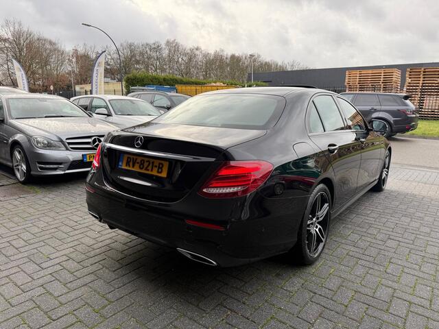 Mercedes-Benz E-KLASSE 220 d Business Solution AMG | 1E EIGENAAR | 12MND GARANTIE | BURMESTER | TREKHAAK | LED | SCHUIFDAK | LEDER | SFEERVERLICHTING |
