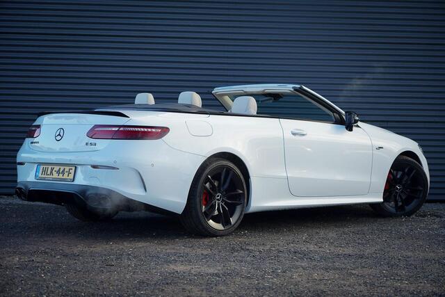 Mercedes-Benz E-KLASSE Cabrio 300 AMG Line / 53 AMG Uitgevoerd / Carbon / Stoelverwarming
