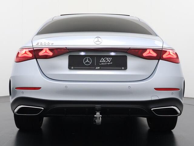 Mercedes-Benz E-KLASSE 300 e Sport Edition | Superscreen | Panorama - Schuifdak | Trekhaak Wegklapbaar | 360° Camera | Distronic Cruise Control | Burmester 4D Surround Sound | Digital Light | Apple Carplay & Android Auto