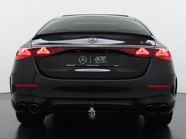 Mercedes-Benz E-KLASSE AMG 53 4MATIC+ Night Edition | Massagestoelen Voorin | Achterasbesturing | Panorama - Schuifdak | Head-Up Display | 360° Camera | Trekhaak Wegklapbaar | Burmester 4D Surround Sound
