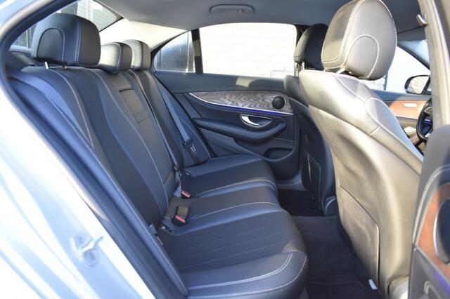 Mercedes-Benz E-KLASSE 220 D AMBITION, AUT, Leder, Sfeerverlichting