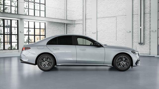 Mercedes-Benz E-KLASSE 300 e AMG Line | Night | Hyperscreen | Digital Light | Trekhaak | Verlichte grill | Memory |