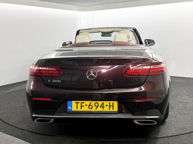 Mercedes-Benz E-KLASSE Cabrio 300 Premium / NL auto / Voll. historie / Luxe uitvoering