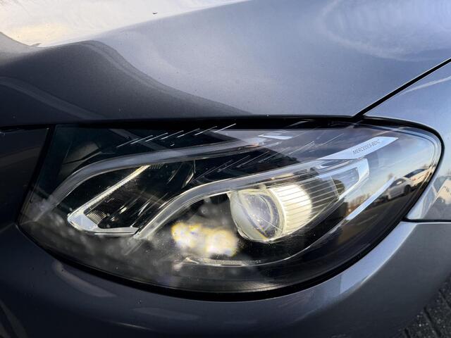 Mercedes-Benz E-KLASSE 220 d Business Solution | Widescreen | Sfeerverlichting | Navigatie | Lederen Bekleding | Stoelverwarming |